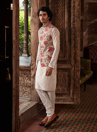 Kalista Men-Vivaan Asymmetric Bundi Kurta Set-INDIASPOPUP.COM