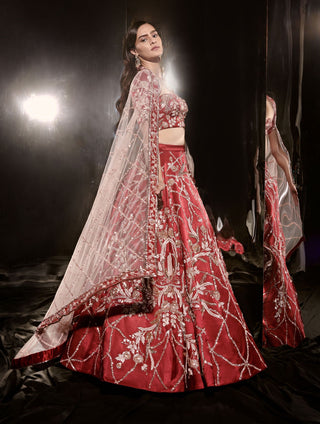 Masumi Mewawalla-Red Embroidered Bridal Lehenga Set-INDIASPOPUP.COM