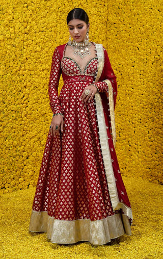 Mahima Mahajan-Noorie Red Golden Banarsi Anarkali Set-INDIASPOPUP.COM