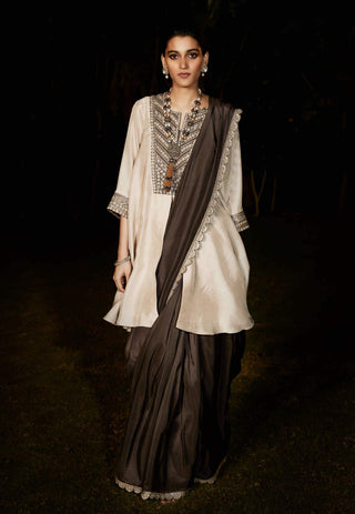 Matsya-Beige Parsi Parisian Sari With Kurta-INDIASPOPUP.COM