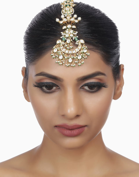 White Sabrina Kundan Tika