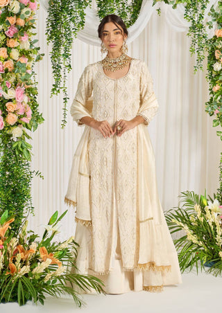 Nidhika Shekhar-Ivory Sharde Kurta Lehenga Set-INDIASPOPUP.COM