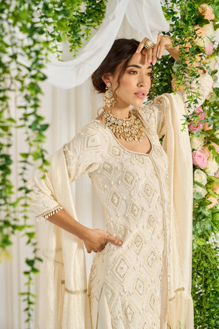 Nidhika Shekhar-Ivory Sharde Kurta Lehenga Set-INDIASPOPUP.COM