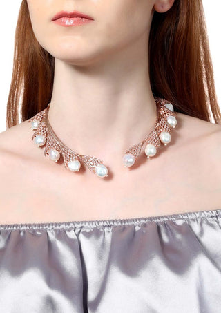 Outhouse-Pearl Gush Choker-INDIASPOPUP.COM