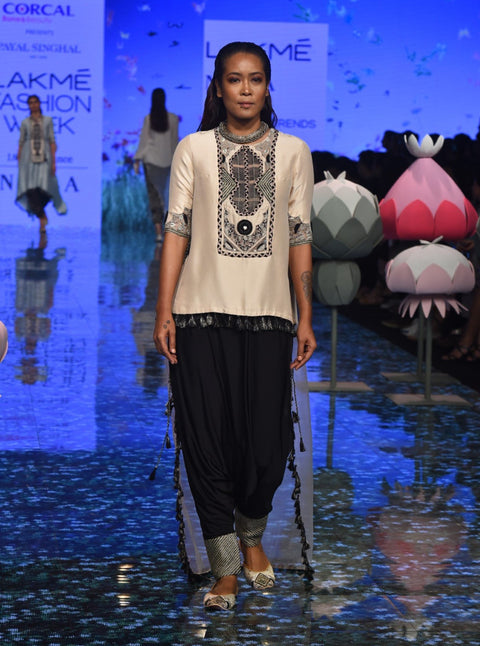 Payal Singhal-Stone & Black Embroidered Kurta Set-INDIASPOPUP.COM
