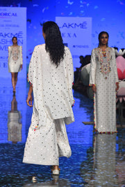 Payal Singhal-Off White Embroidered Kurta Set-INDIASPOPUP.COM
