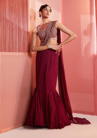 Sanya Gulati-Plum Embroidered Pre-Stitched Saree Set-INDIASPOPUP.COM