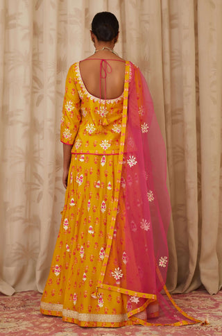 Shyam Narayan Prasad-Mustard Pink Embroidered Kurti Lehenga Set-INDIASPOPUP.COM