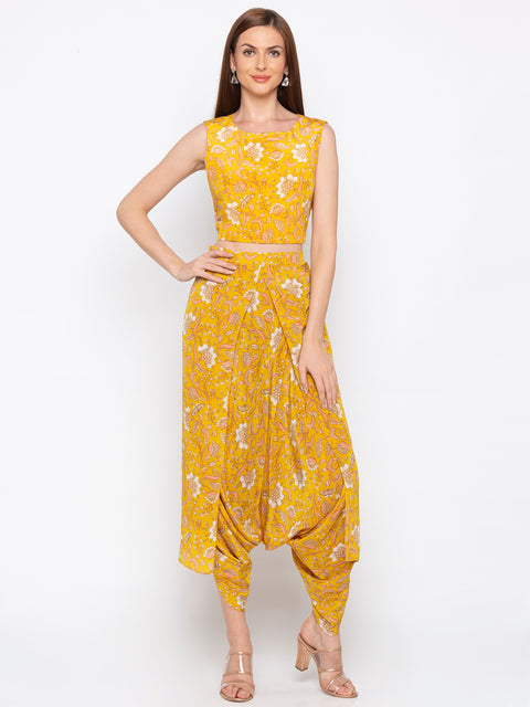 Yellow Jacket With Jumpsuit | Embellished jacket, Types of sleeves, Yellow  print