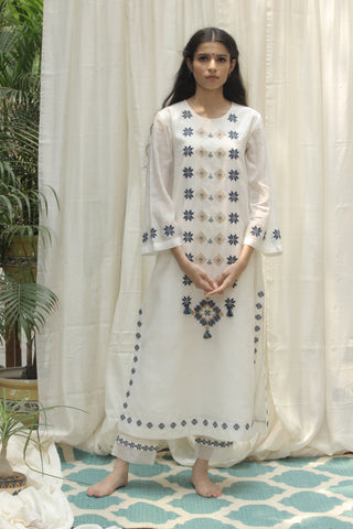 Shivani Bhargava-Cream Long Panel Kurta-INDIASPOPUP.COM