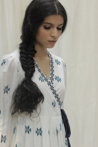 Shivani Bhargava-Cream Angrakha Kurta-INDIASPOPUP.COM