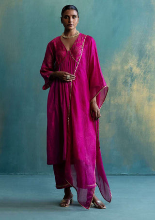 Shivani Bhargava-Pink Silk Kurta Set-INDIASPOPUP.COM