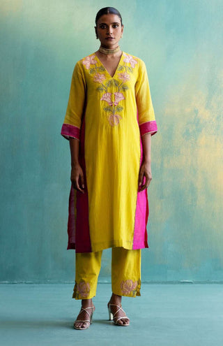Shivani Bhargava-Yellow And Pink Kurta Set-INDIASPOPUP.COM
