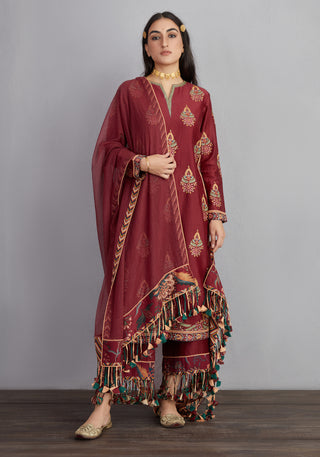 Torani-Garnet Red Sanobar Falgun Kurta Set-INDIASPOPUP.COM