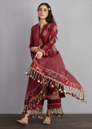 Torani-Garnet Red Sanobar Falgun Kurta Set-INDIASPOPUP.COM