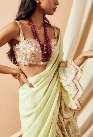 Tamanna Punjabi Kapoor-Green Ruffle Saree Set-INDIASPOPUP.COM