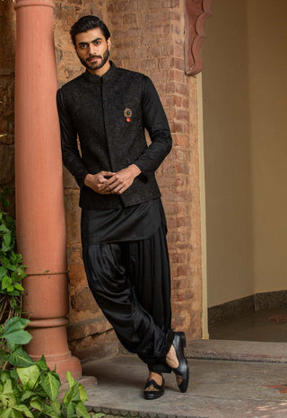 Nitika Gujral Men-Black Nehru Jacket With Kurta And Pant-INDIASPOPUP.COM