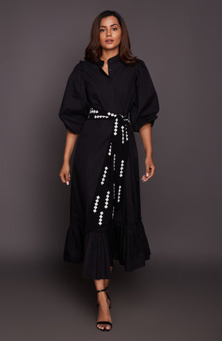 Deepika Arora-Black Relaxed Fit Dress-INDIASPOPUP.COM