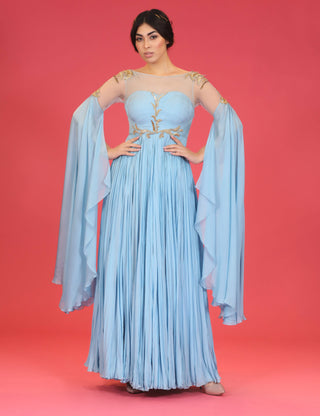 Megha & Jigar-Sky Blue Gown-INDIASPOPUP.COM