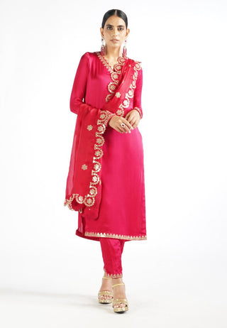 Vvani By Vani Vats-Crimson Red Straight Kurta Set-INDIASPOPUP.COM