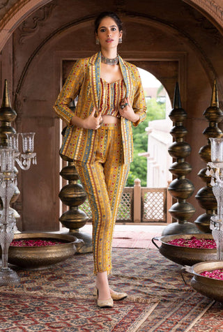 Chhavvi Aggarwal-Yellow Printed Pant Suit With Inner-INDIASPOPUP.COM